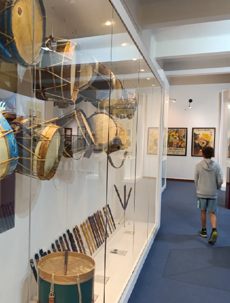 Showcase of the Museum of Drummer of Ciudad Rodrigo